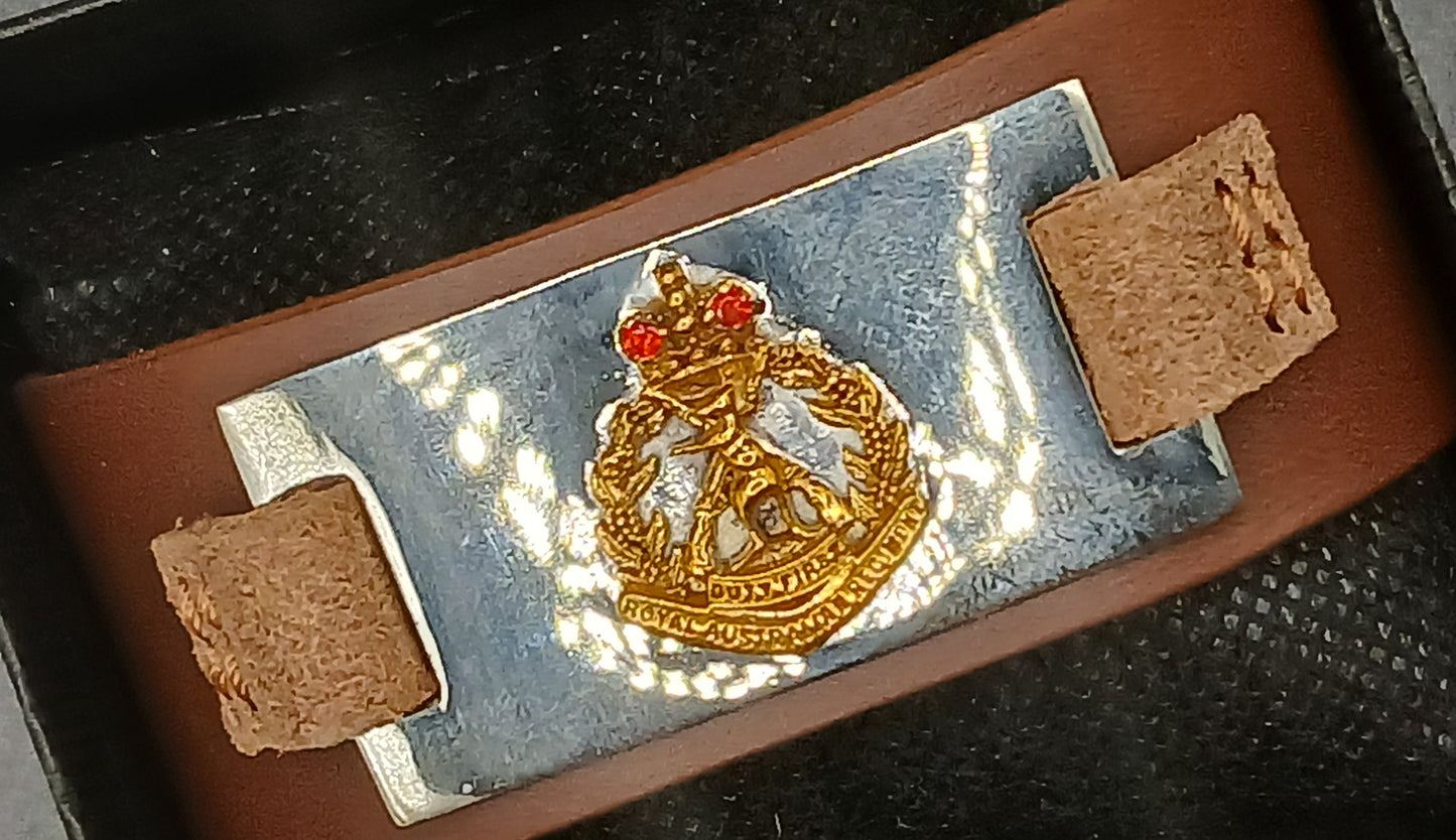 Hand Crafted Leather Wrist Band Royal Australian Army Regiment