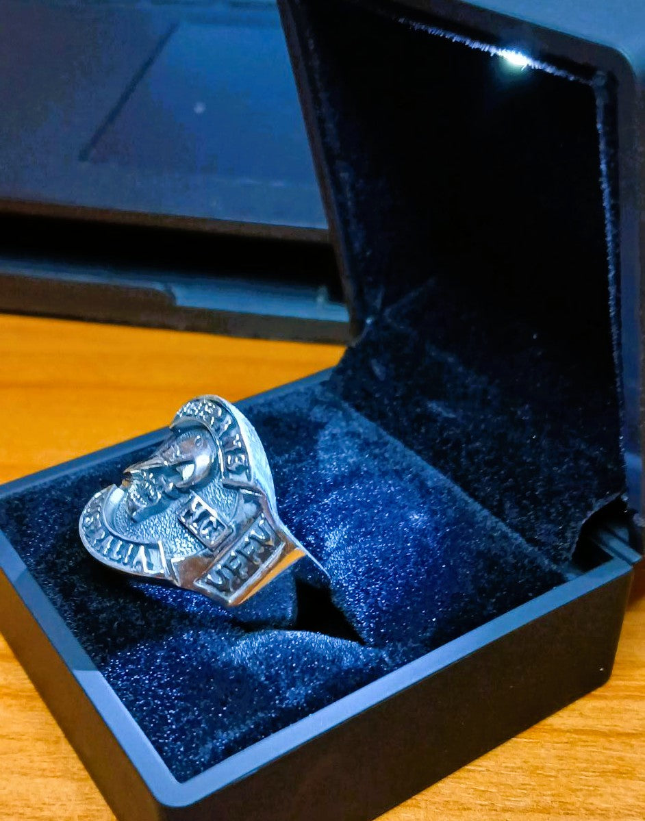 VFFV / VMC Members Ring Includes Registered Post ($250) LED Ring Box