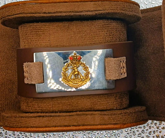 Hand Crafted Leather Wrist Band Royal Australian Army  Regiment
